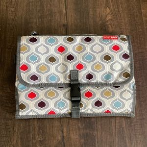 Skip Hop Portable Baby Changing Pad, Multi-color